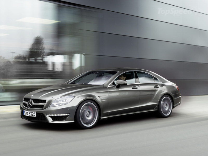MERCEDES CLS